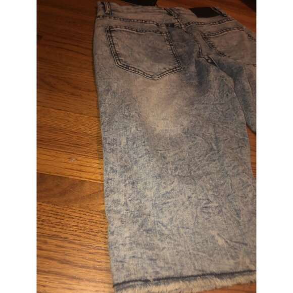 Encrypted Handcrafted Ice Wash Distressed Denim Shorts Size 38 - Picture 8 of 16